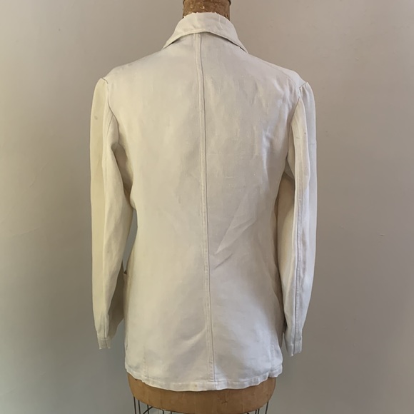 Amazing vintage (20’s?) unlined ivory linen jacket with 3 pearl buttons. - Picture 4 of 16